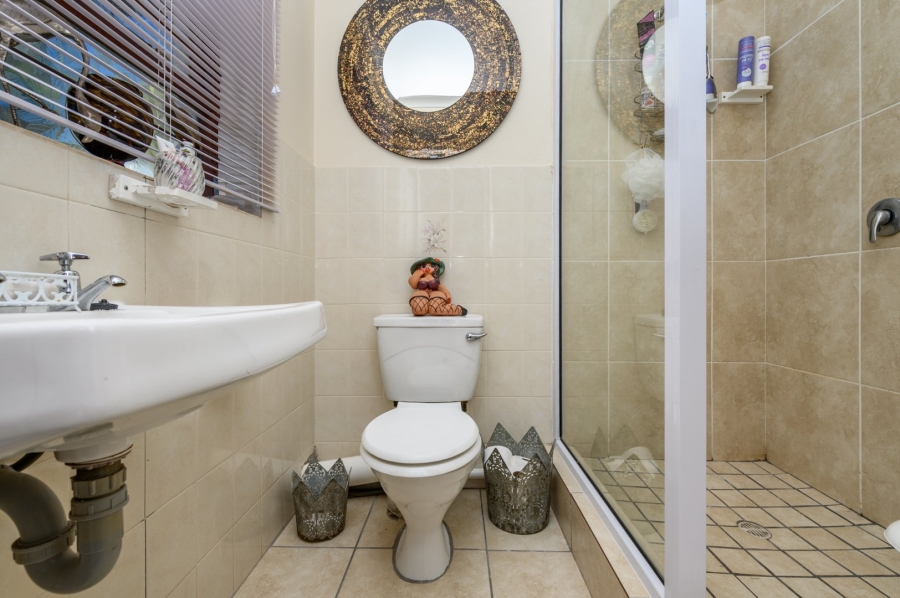 4 Bedroom Property for Sale in Brymore Eastern Cape